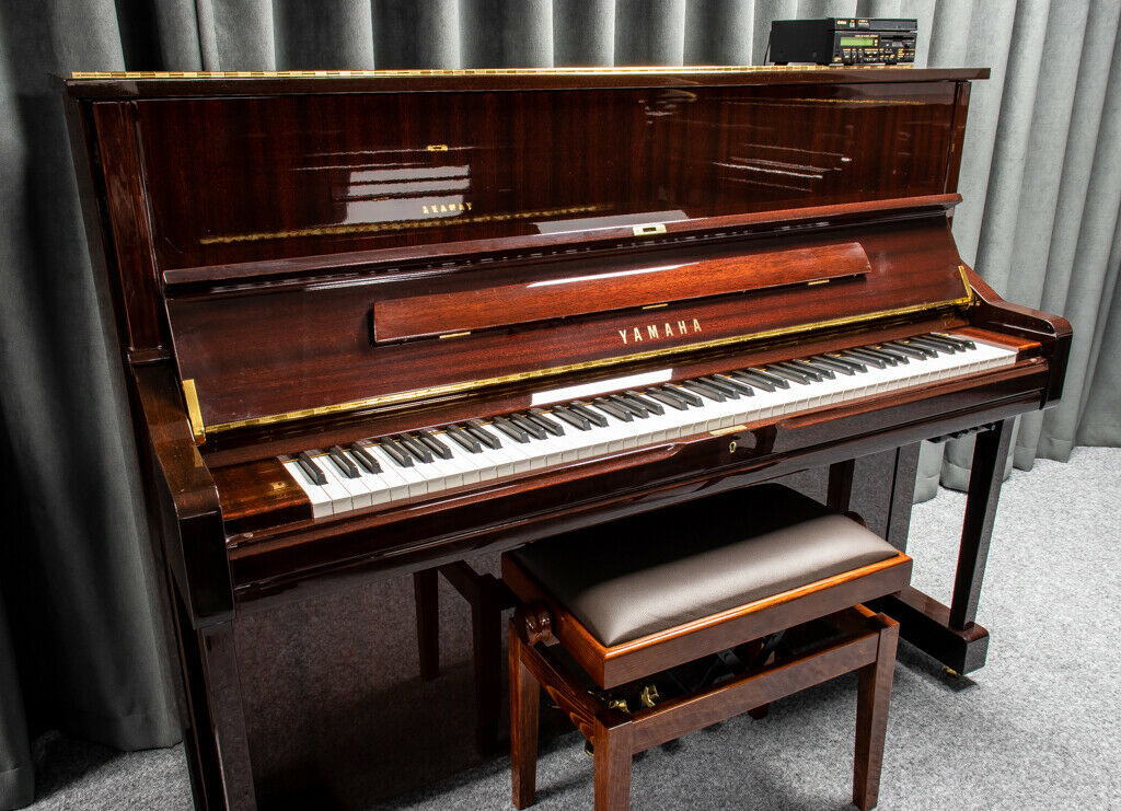 Yamaha U1 Disklavier Silent Upright Piano in Mahogany Finish Richard